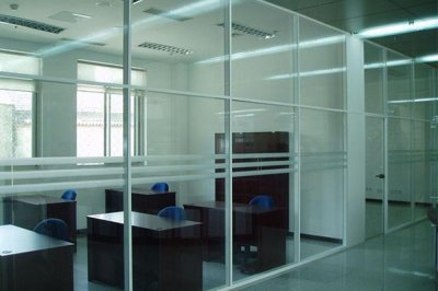 办公室玻璃隔断可以做多高