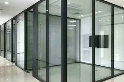 影响未来济南办公室玻璃隔断墙的设计知识